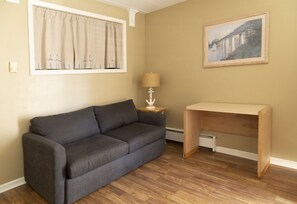Deluxe Suite | Down comforters, pillowtop beds, laptop workspace, blackout drapes - Saratoga Resort (Wildwood Crest)