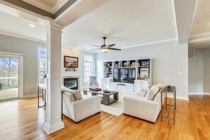 TV, DVD player - Kent Island Waterfront | Game Room | Private Dock | Pet Friendly (Grasonville)