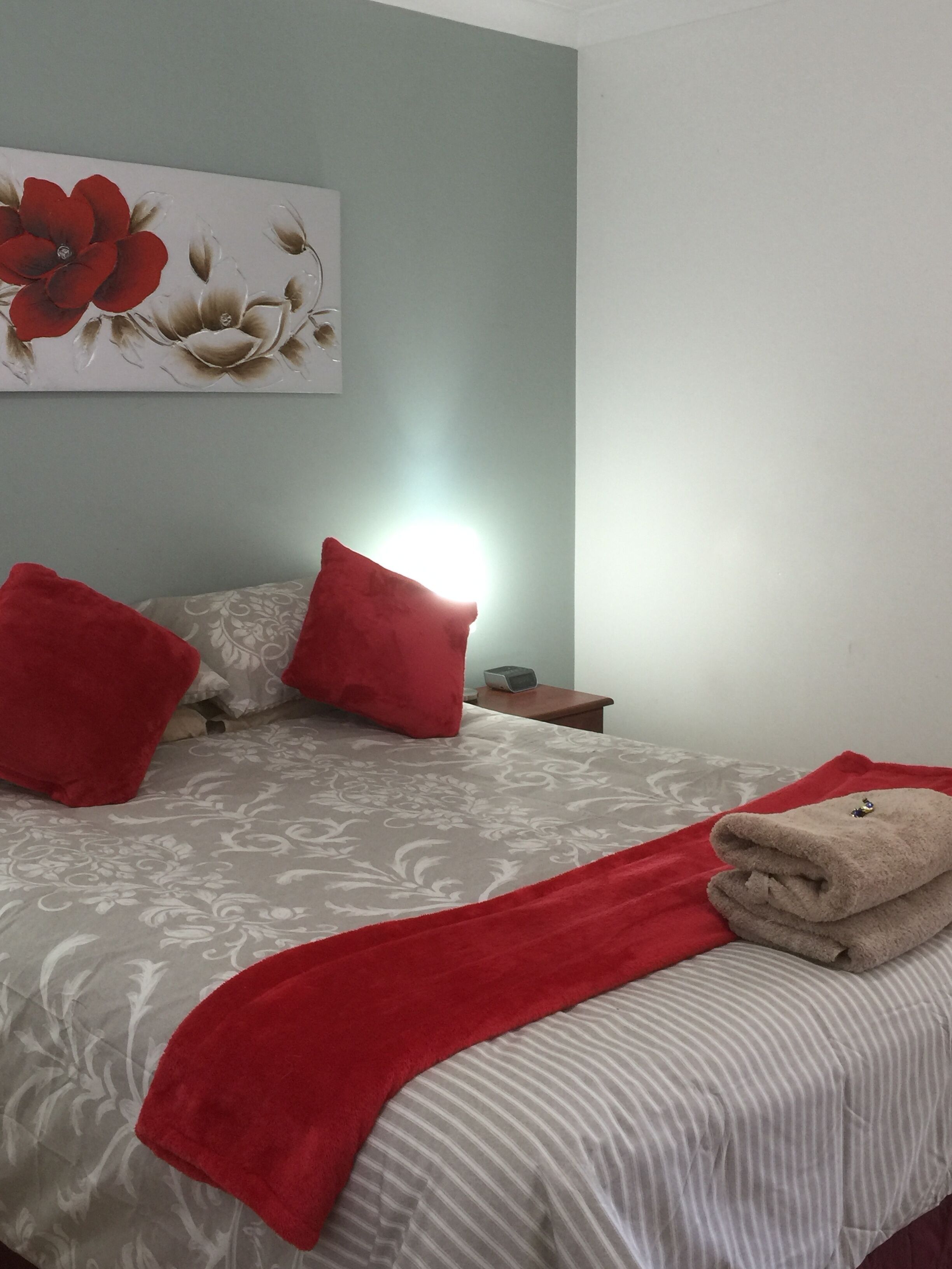 1 bedroom, iron/ironing board, bed sheets