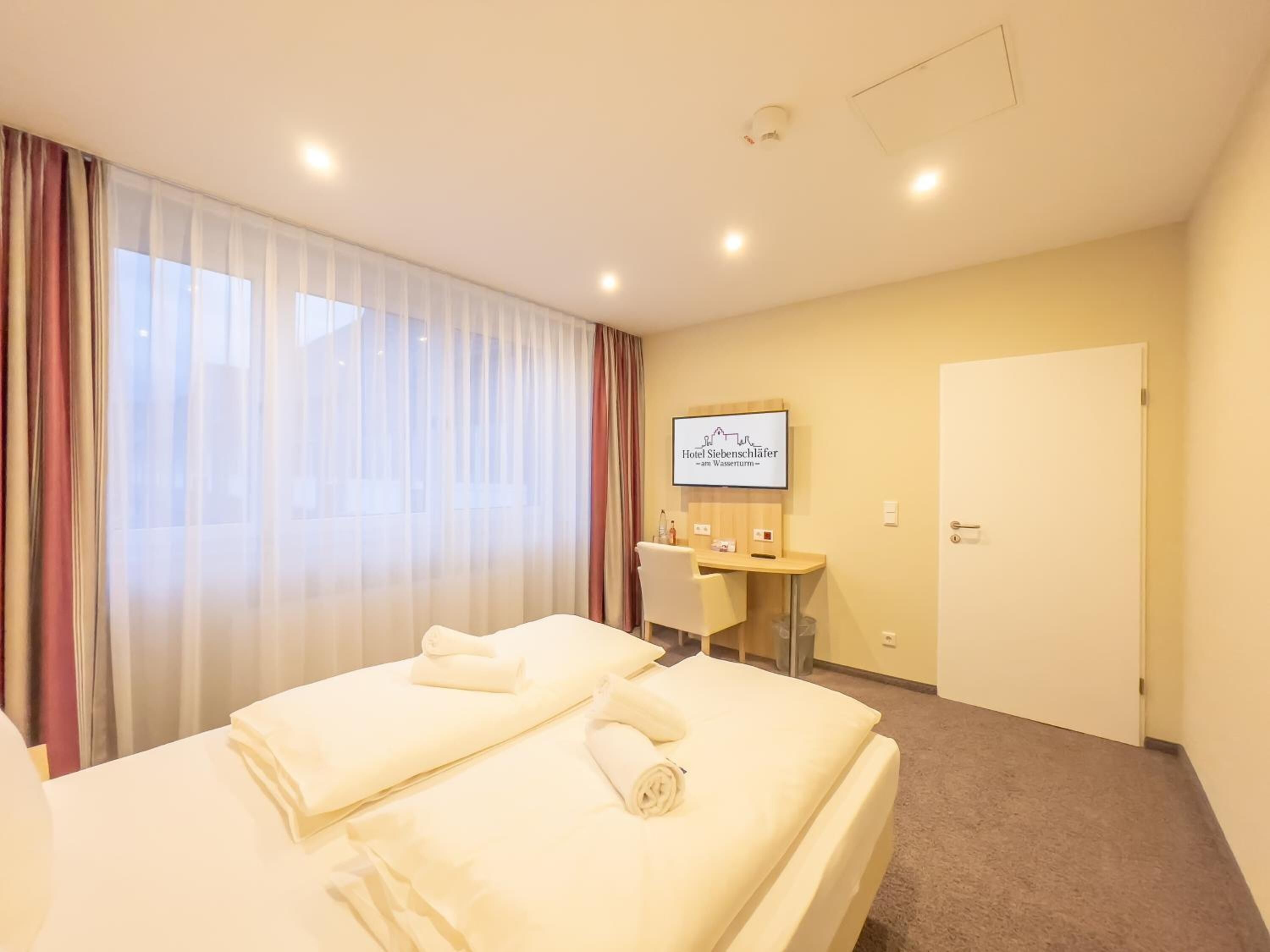 1 bedroom, desk, laptop workspace, blackout curtains