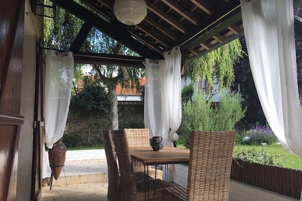 Pergola côté jardin