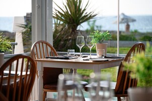 Café da manhã, almoço e jantar