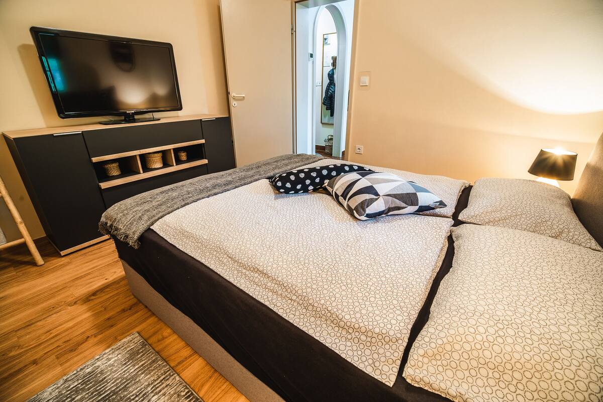 Appartement (One bedroom apartment) | 2 slaapkamers, wifi (toeslag), beddengoed