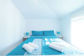 Apartment (Three Bedroom Apartment) | 4 bedrooms, iron/ironing board, free WiFi, bed sheets