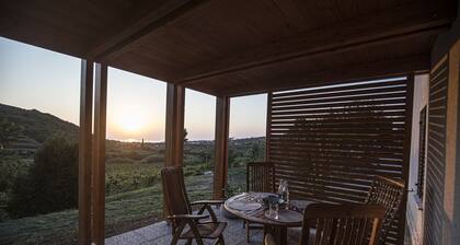 Sea View Apartment Mirjam