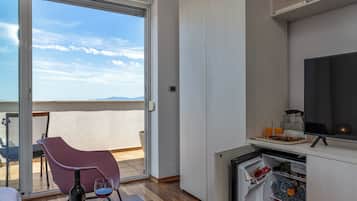 Panoramic Triple Room, 1 Bedroom, Balcony, Sea View | 1 bedroom, premium bedding, memory foam beds, minibar