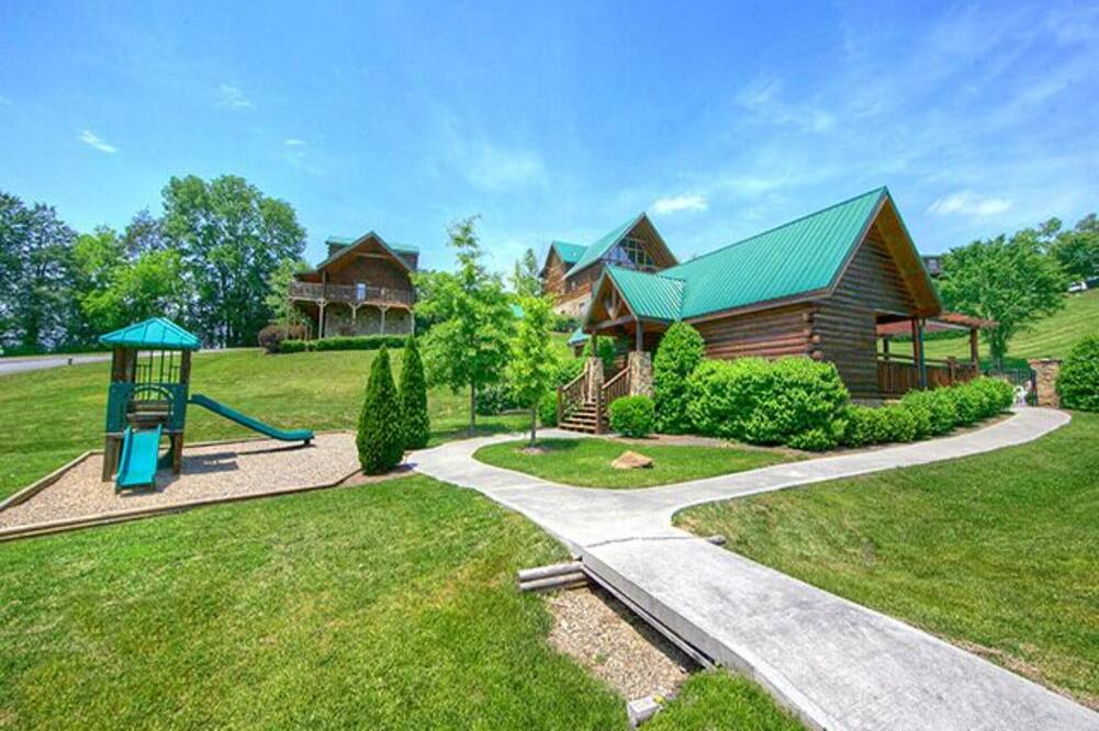 A Mountain Paradise by Jackson Mountain Rentals