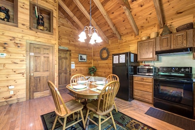 Fawn Cabin by Jackson Mountain Rentals