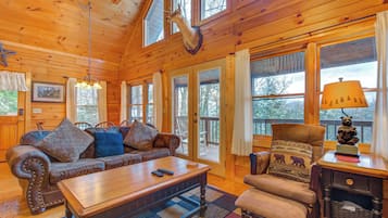 Studio (2 Bedrooms) | Property amenity