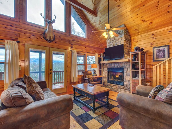 Estudio (2 Bedrooms) | Servicio de la propiedad