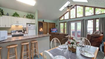 Studio (2 Bedrooms) | Équipement de l’hébergement