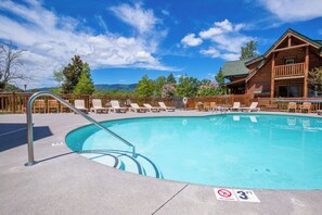 Studio (3 Bedrooms) | Property amenity - Misty Mountain Hideaway by Vtrips (Sevierville)