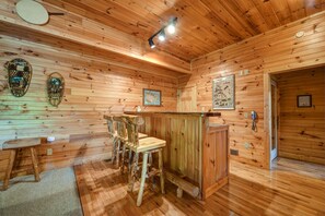 Studio (3 Bedrooms) | Property amenity - A Majestic View III by Jackson Mountain Rentals (Townsend)