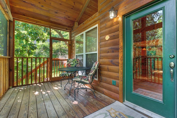 Studio (1 Bedroom) | Property amenity