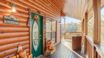 Studio (4 Bedrooms) | Property amenity