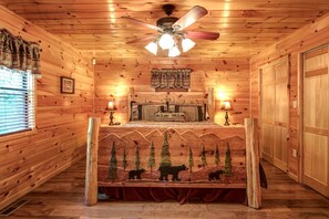 Studio (4 Bedrooms) | Property amenity - Bear Hunter by Jackson Mountain Rentals (Sevierville)