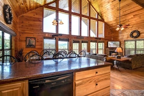 Studio (4 Bedrooms) | Property amenity - Bear Hunter by Jackson Mountain Rentals (Sevierville)