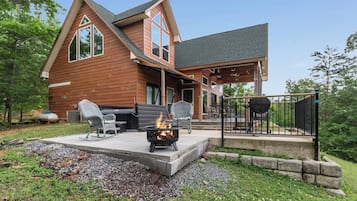 Studio (2 Bedrooms) | Fasade