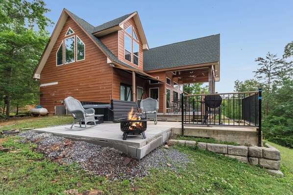 Studio (2 Bedrooms) | Front of property - Cajun Spice by Jackson Mountain Rentals (Gatlinburg)