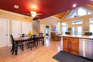 Studio (2 Bedrooms) | Property amenity - Cajun Spice by Jackson Mountain Rentals (Gatlinburg)