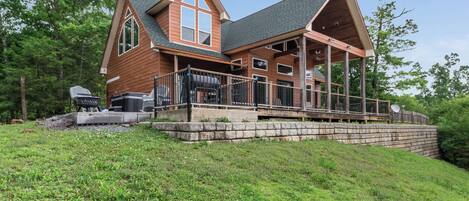 Studio (2 Bedrooms) | Property amenity