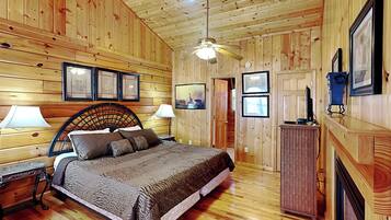 Studio (1 Bedroom) | Property amenity