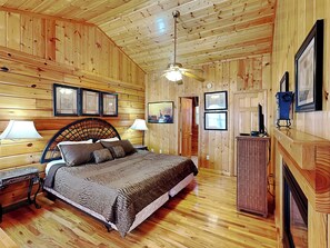 Studio (1 Bedroom) | Property amenity