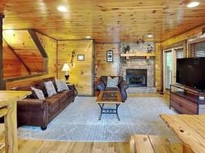Studio (4 Bedrooms) | Property amenity