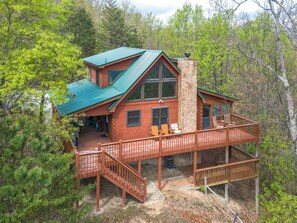 Studio (2 Bedrooms) | Exterior