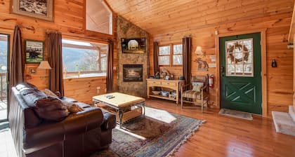 Bearway to Heaven by Jackson Mountain Rentals