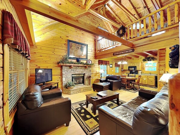 Studio (3 Bedrooms) | Living area | TV, fireplace - Return To Me (Sevierville)