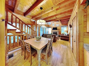 Cabin (Mountain Seduction) | Dining