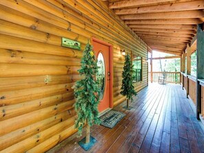 Studio (3 Bedrooms) | Property amenity - Our Mountain Getaway by Jackson Mountain Rentals (Sevierville)
