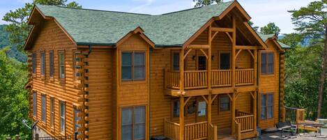 Studio (Multiple Bedrooms) | Façade de lâhĂ©bergement