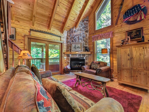 Estudio (2 Bedrooms) | Servicio de la propiedad