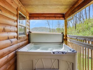 Studio (4 Bedrooms) | Property amenity