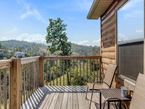 开间 (4 Bedrooms) | 住宿服务设施