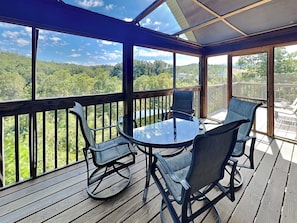 Studio (4 Bedrooms) | Property amenity