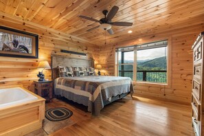 Cabin (All About The View) | 6 bedrooms, individually decorated, individually furnished, free WiFi - All About The View by Jackson Mountain Homes (Gatlinburg)