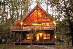 Studio (3 Bedrooms) | Exterior