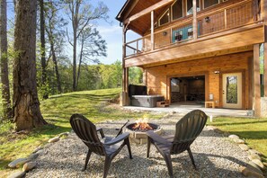 Studio (1 Bedroom) | Property amenity - Poolin Around by Jackson Mountain Rentals (Gatlinburg)