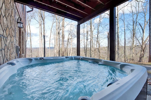 Studio (6 Bedrooms) | Property amenity