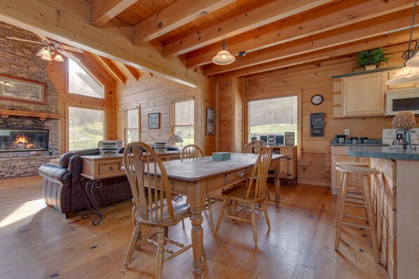 Studio (2 Bedrooms) | Property amenity - Spring View by Jackson Mountain Rentals (Sevierville)