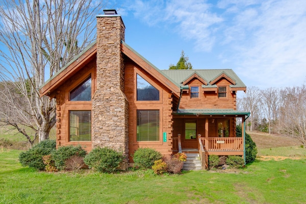 Studio (2 Bedrooms) | Front of property