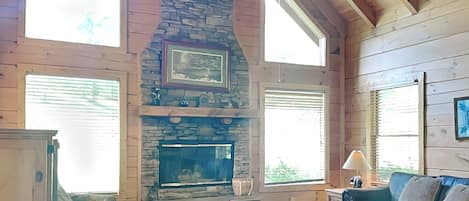 Studio (2 Bedrooms) | Property amenity