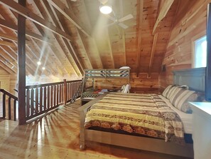 Studio (3 Bedrooms) | Property amenity