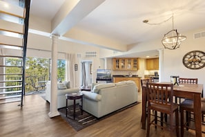 콘도 (2 Bedrooms) | 숙박 시설 내 편의 시설/서비스