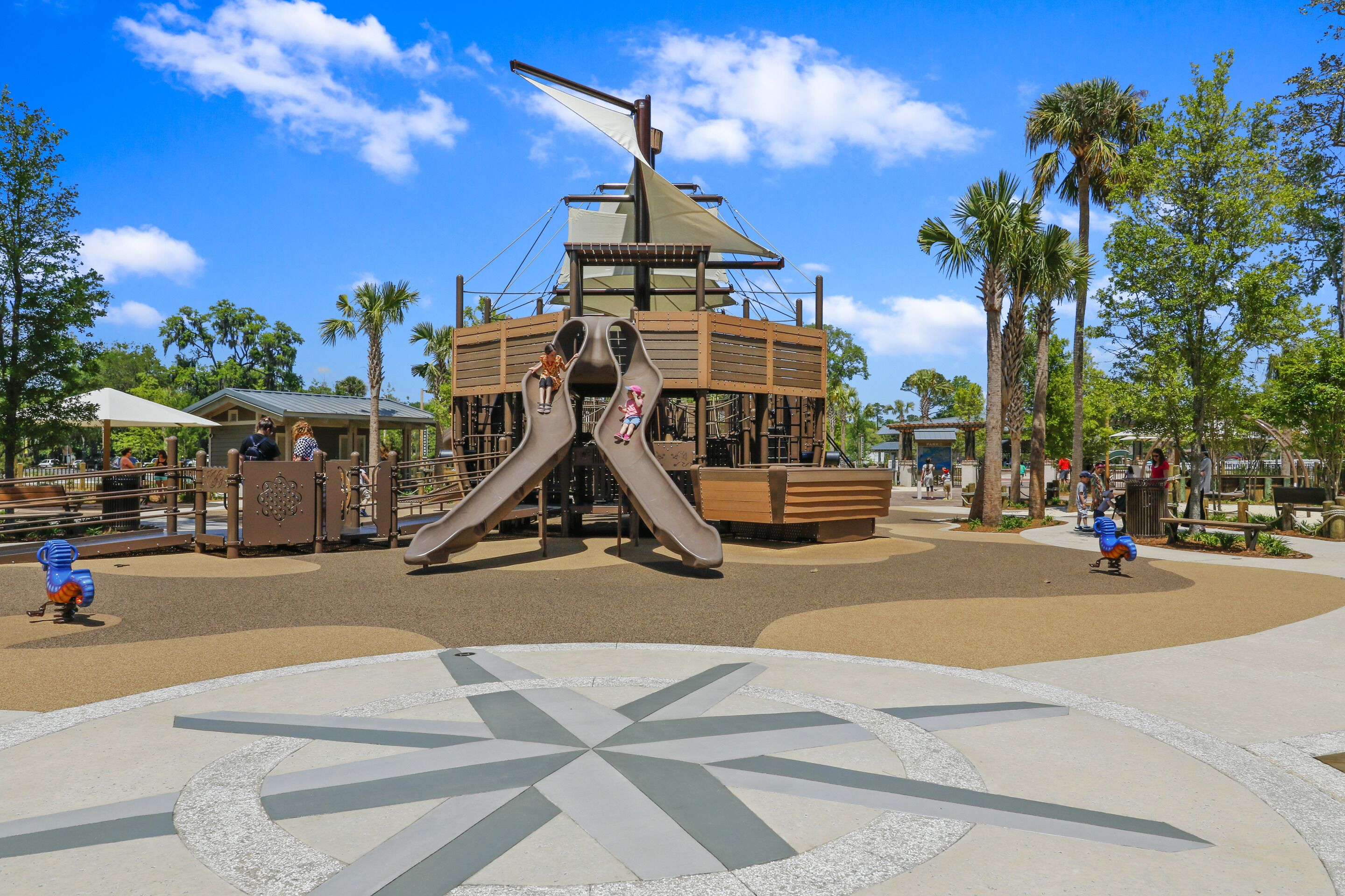 Condo (2 Bedrooms) | Property amenity