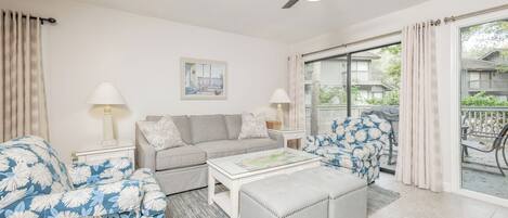 Kondominium (2 Bedrooms) | Bagian depan properti