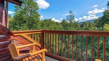 开间 (4 Bedrooms) | 住宿服务设施